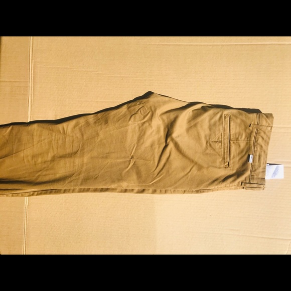 Levi’s Jean 👖 ✨ - Picture 3 of 4